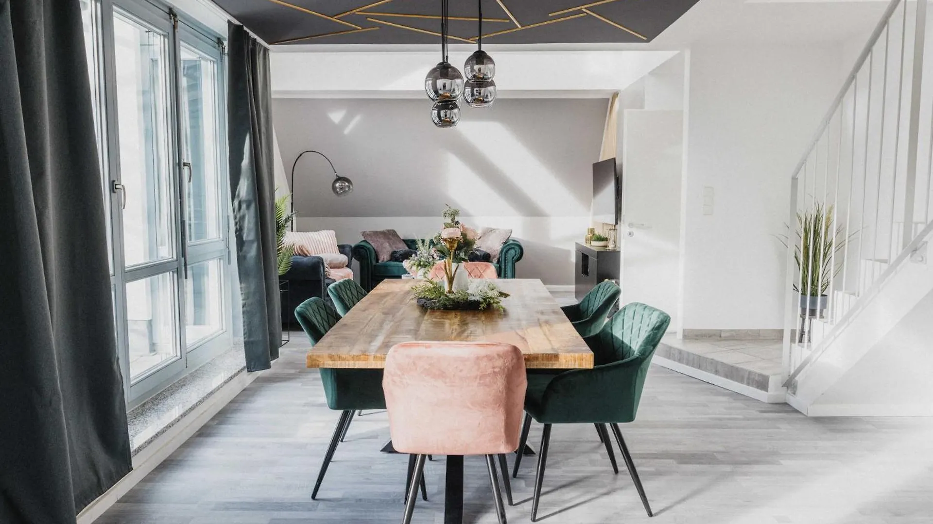 Luxury 4 Bedroom Apartment/Therme Erding/Parking 0*, Erding Germany